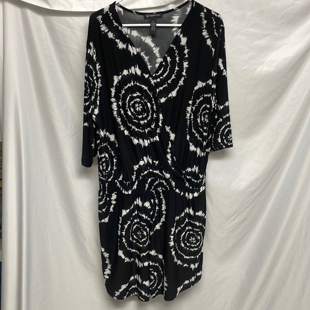INC International Concepts Woman Shorts Romper Size 2X with Metal Sparkles - Picture 1 of 6